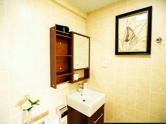 尊尚海景大床房