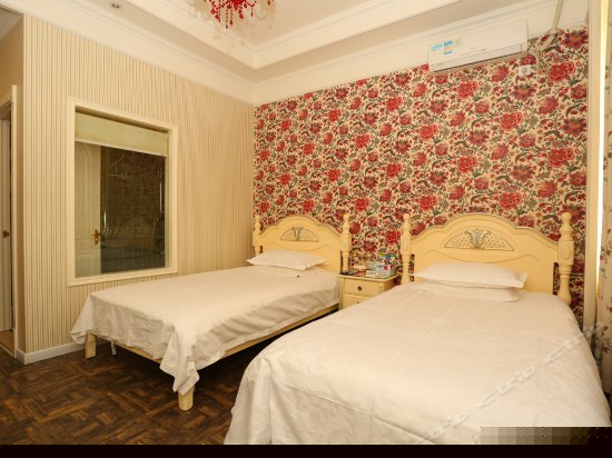 欧式电脑双床房