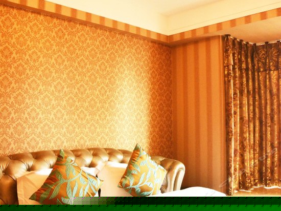 尊享家庭三床房