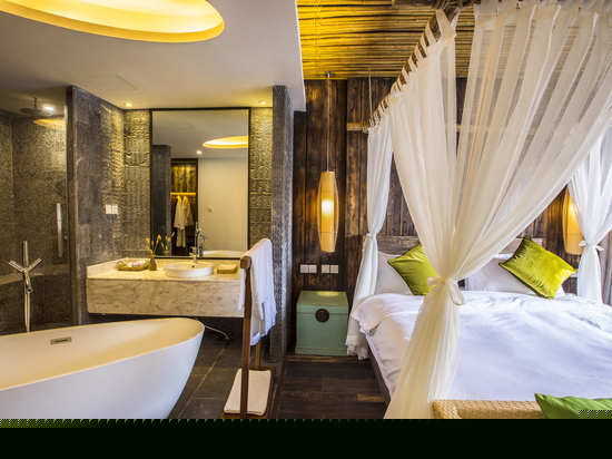 花园海景大床房