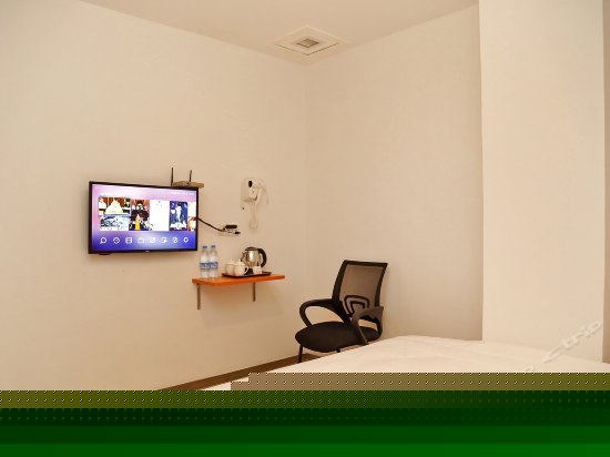 商务大床房（无窗）