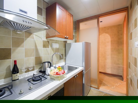 水晶开放式套房