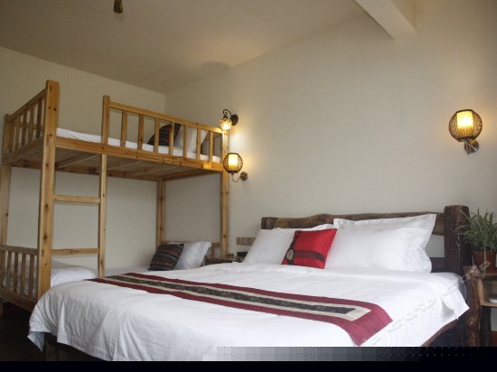 河景阳台家庭房