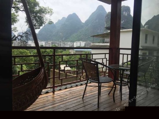 观景浴缸阳台套房