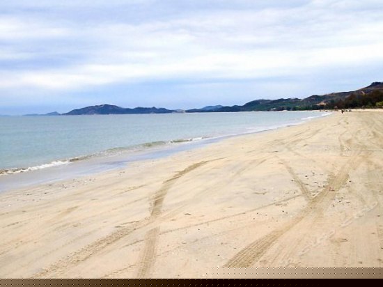 精品飘窗日出单间