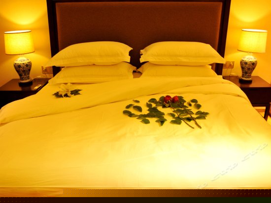 豪华大床房