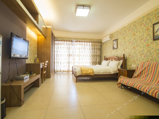 高级海景大床房