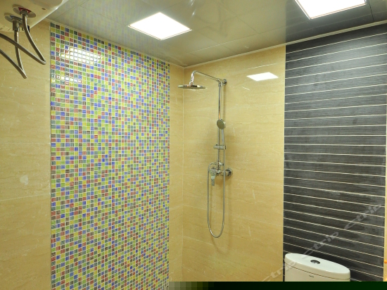 无敌海景榻榻米双床房