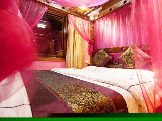 全景复式家庭房