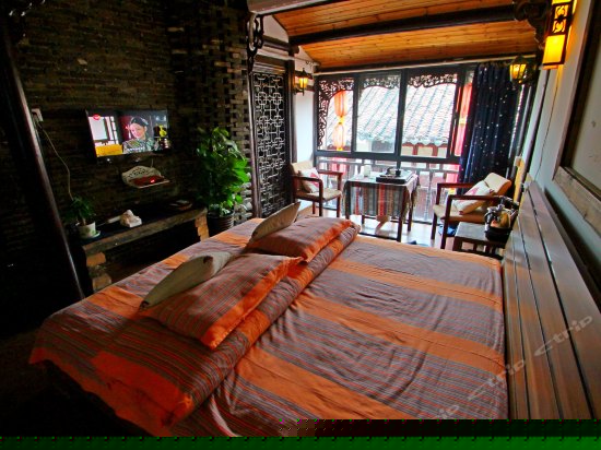 遇见古朴大床房