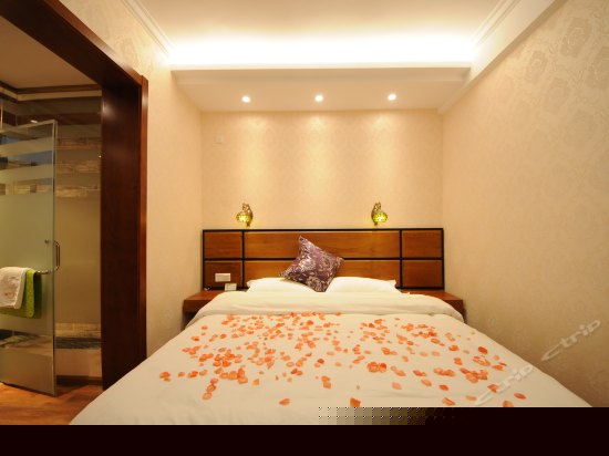 中式温馨小套房