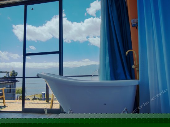 独立阳台浴缸海景房