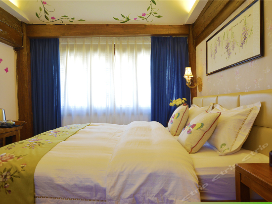 二号院时光雅舍大床房