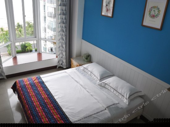 飘窗海景大床房