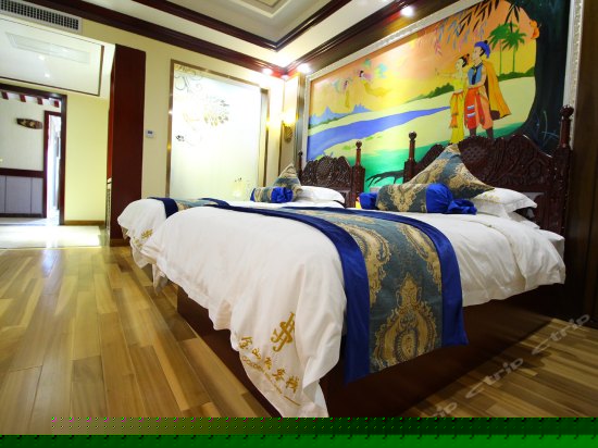 南亚风情花园双床房