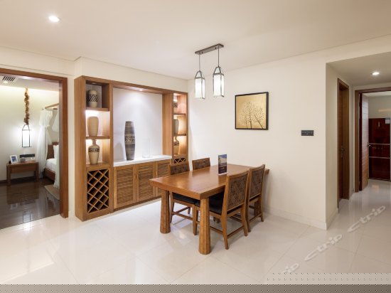 豪华海景家庭房（三房一厅）