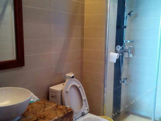 无敌海景三人房