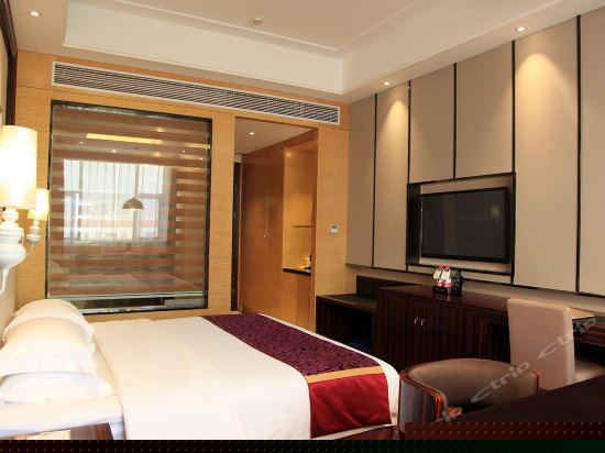商务大床房
