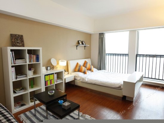 精品商务大床房