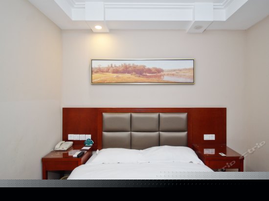 特价大床房(无窗)