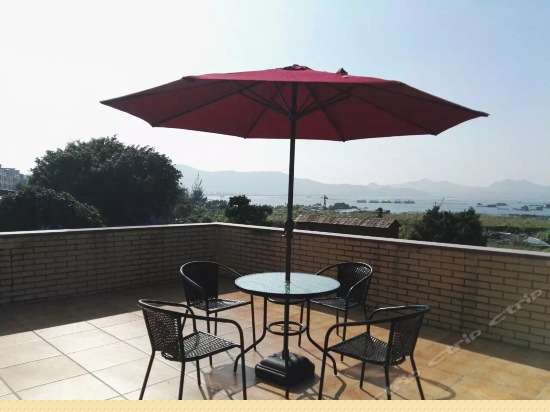 超大阳台海景蜜月房