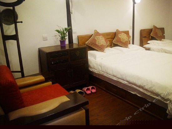 月影古典家庭房