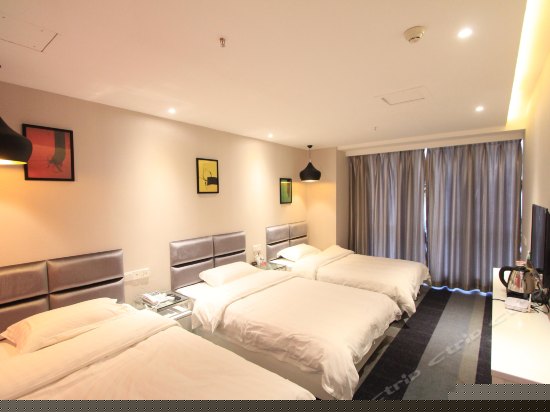 豪华艺术三人间