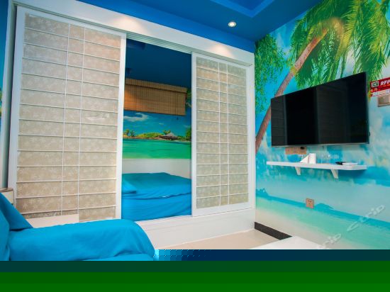 蜈支洲椰林海岸