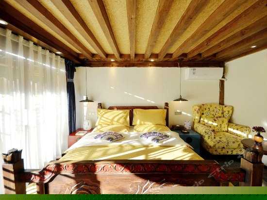 风情院唯美大床房