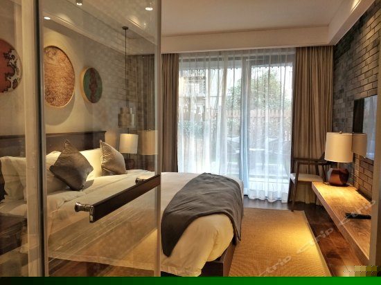 雅诗休闲大床房