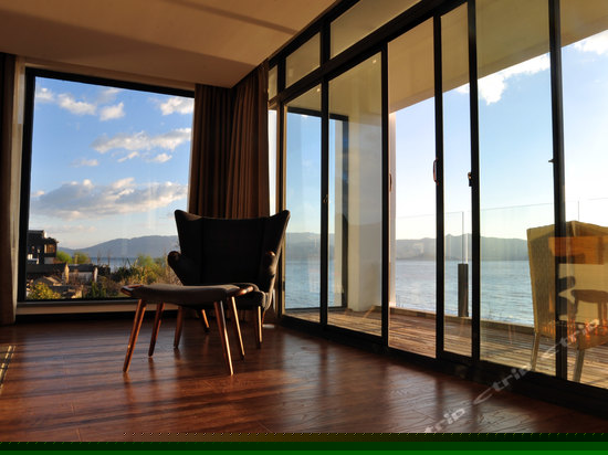 超级海景大床房