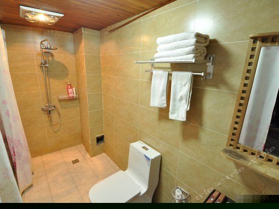 特色大床房（伊甸园）