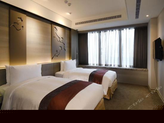 标准雅致面观景房