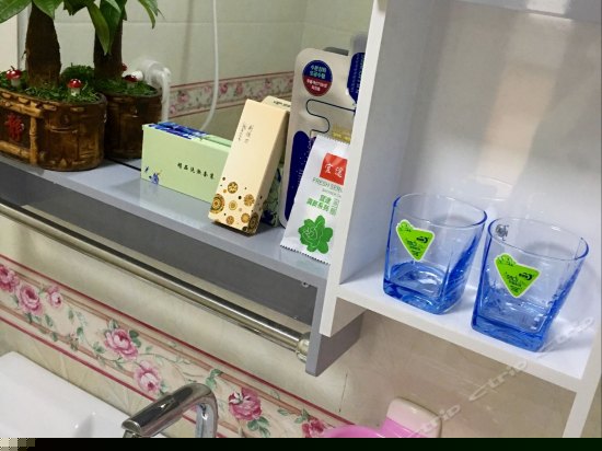 百花齐放标准间