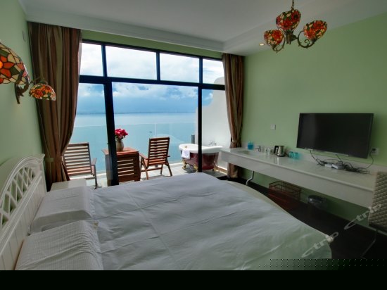 正面全海景豪华大床房