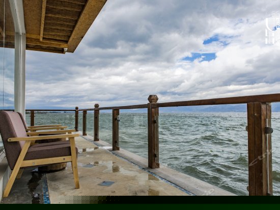270°亲海独立阳台海景大床房