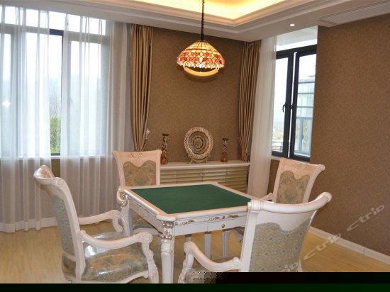 豪华全景别墅（四居）