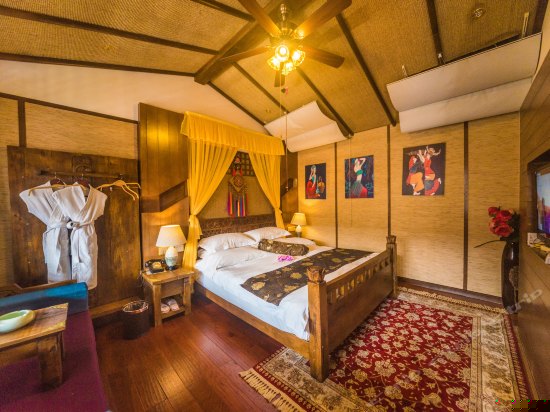 豪华阳光大床房