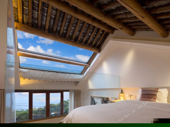 小汤池阁楼星空复式海景房