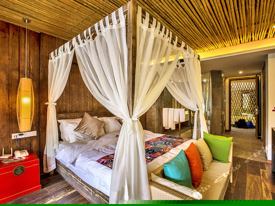 豪华海景大床房