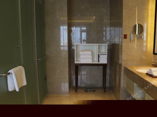 达芬奇主题套房