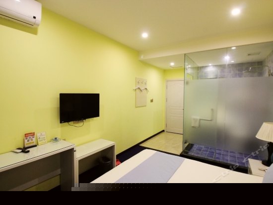 浪漫主题大床房