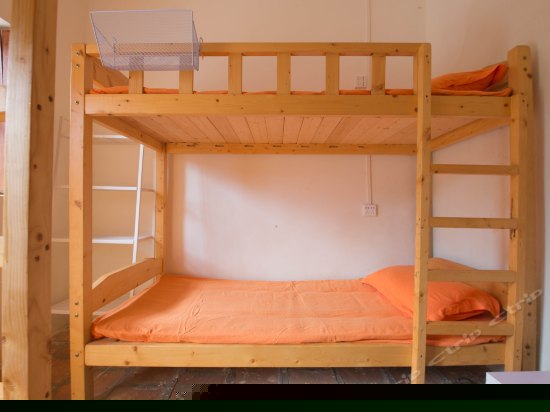 四人上下铺（床位房）