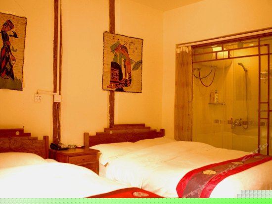 202豆蔻年华 榻榻米大床房