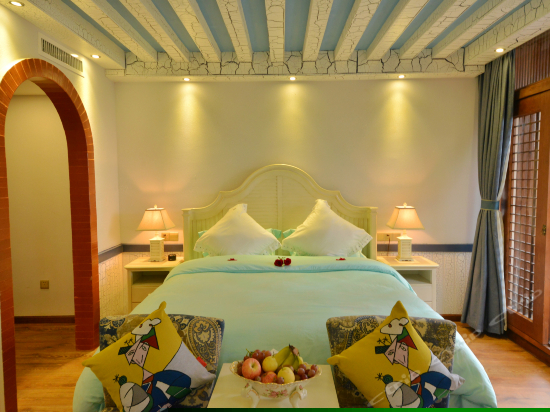 安驿院温馨大床房