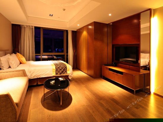 豪华海景大床房