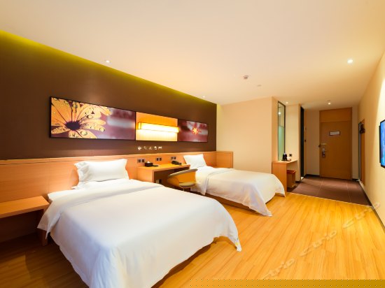 i Bigger（B格大床房）