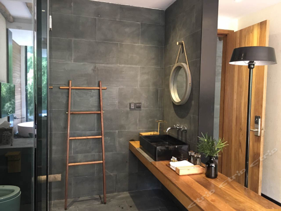 山院一醉红地台榻榻米