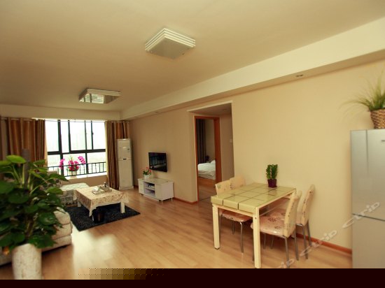 豪华典雅双卧套房