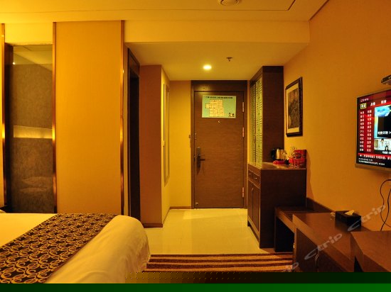 特价大床房（无窗）